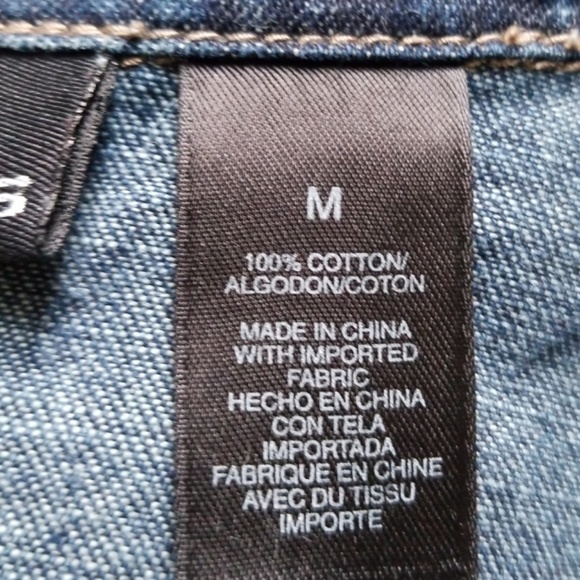 DKNY - Picture 7 of 7